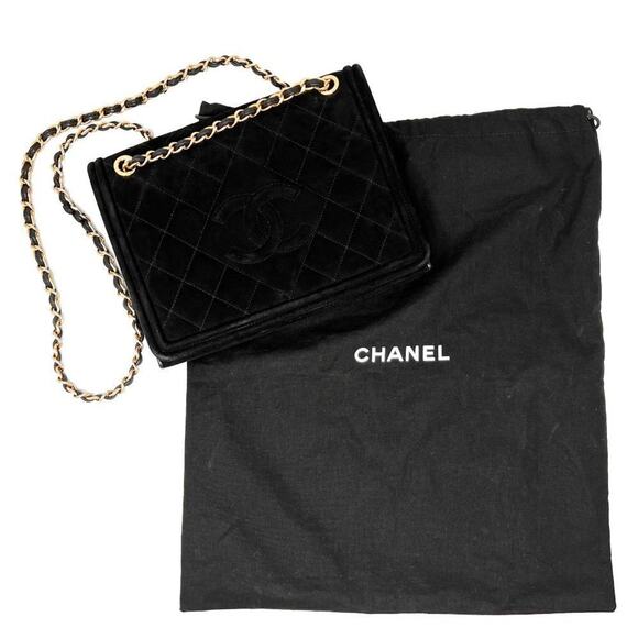 Chanel Vintage Black Quilted Suede Flap Shoulder Bag with Chain Strap – 1990s - Picture 12 of 13
